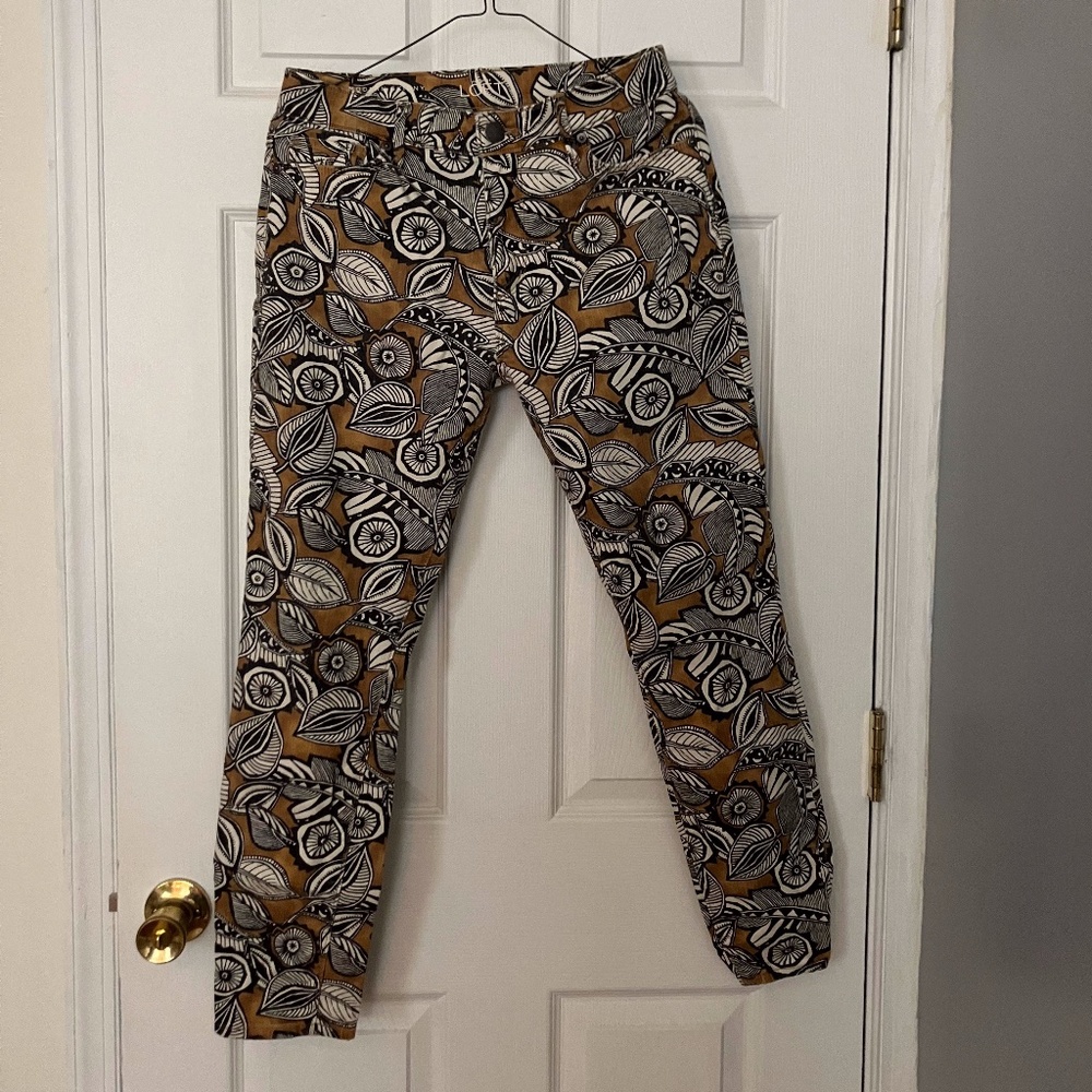 Ann Taylor Loft / Black and Gold Jeans / Modern Skinny Ankle / Size 26 aka 2